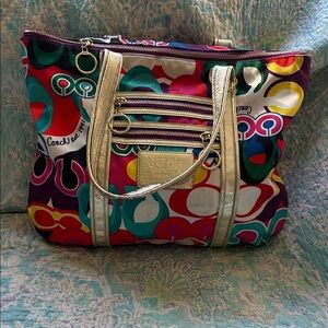 Vintage Coach from the Poppy collection